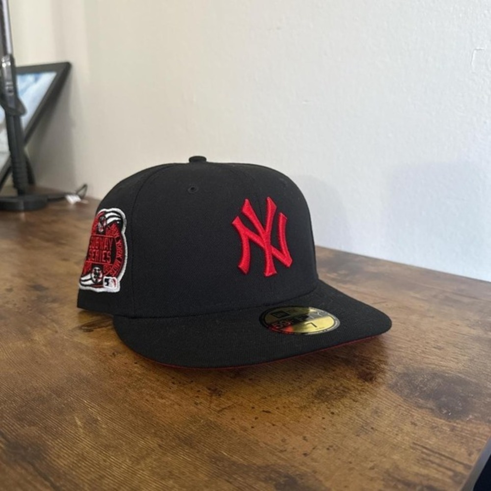 NEW YORK YANKEES 99WORLD SERIES NEW ERA 59FIFTY‎ BLACK FITTED HAT  size 7